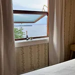 Sophiehuset- Cozy Oceanview * Sorvagen