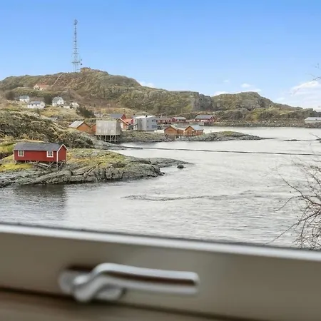 Feriehus Sophiehuset- Cozy Oceanview *