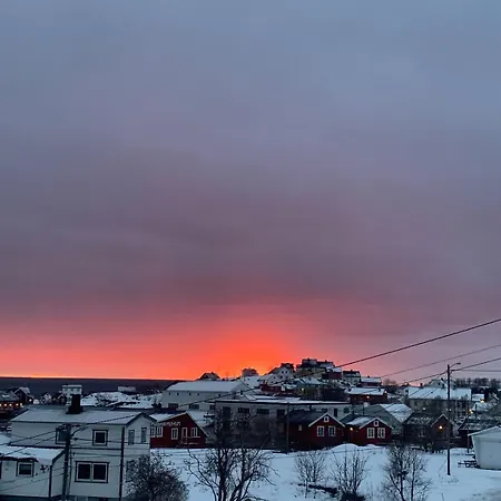 Casa de Férias Sophiehuset- Cozy Oceanview Sørvågen