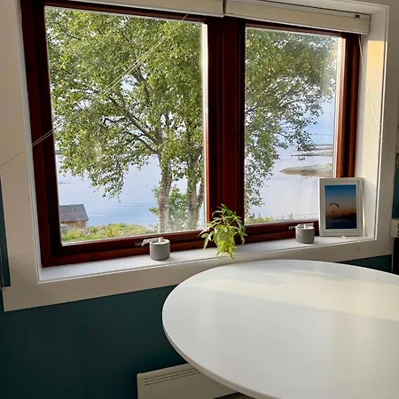 Sophiehuset- Cozy Oceanview بيت للعطل
