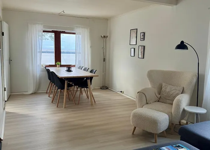 Sophiehuset- Cozy Oceanview
