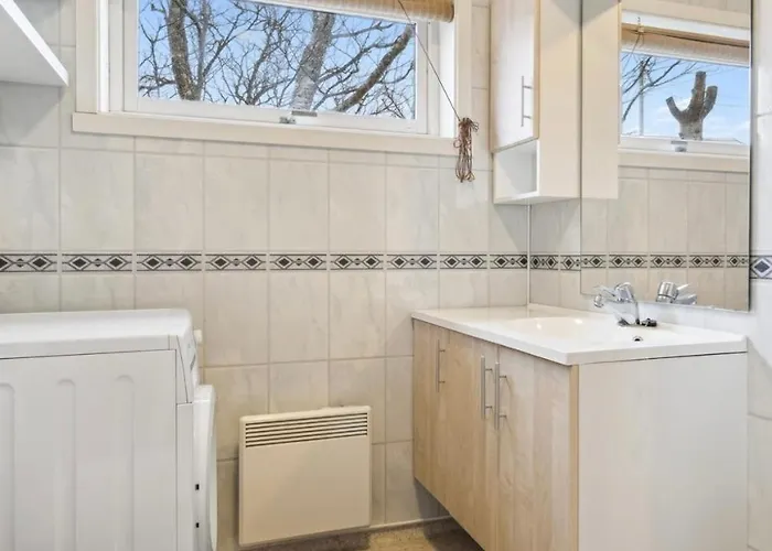 Sophiehuset- Cozy Oceanview *