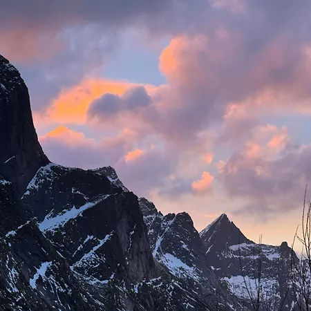 Sophiehuset- Cozy Oceanview