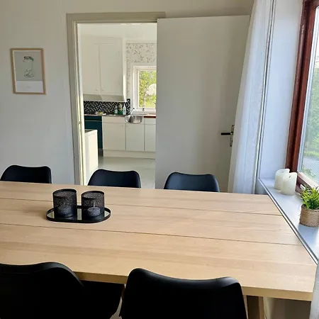 Sophiehuset- Cozy Oceanview