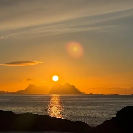 Sophiehuset- Cozy Oceanview Sørvågen